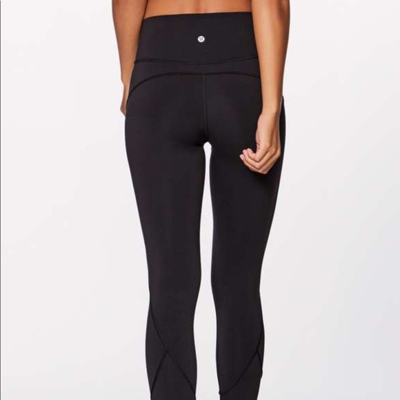 Lululemon In Movement Leggings 28’’ size 8 - Picture 3 of 9